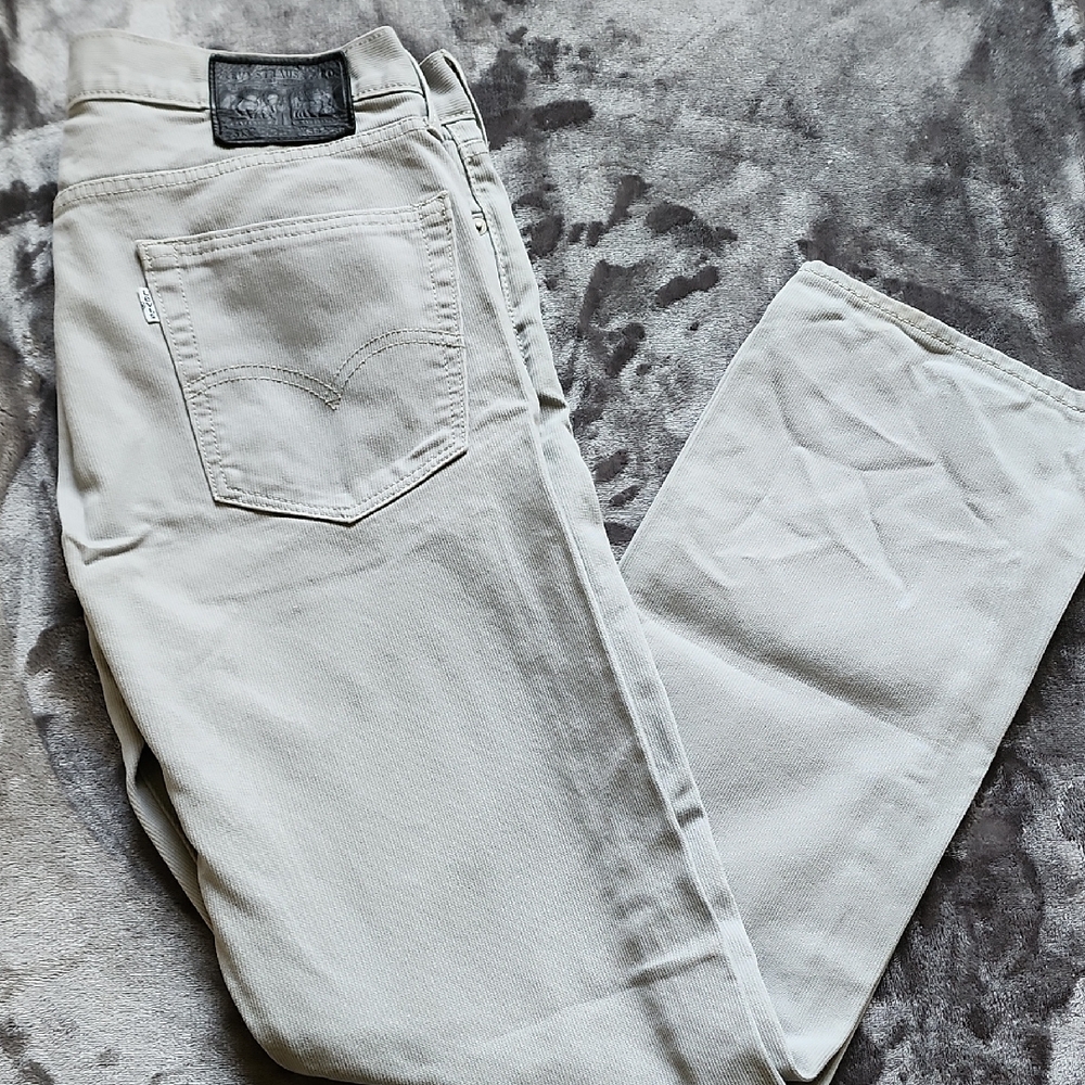 Men's Gray Levi Jeans